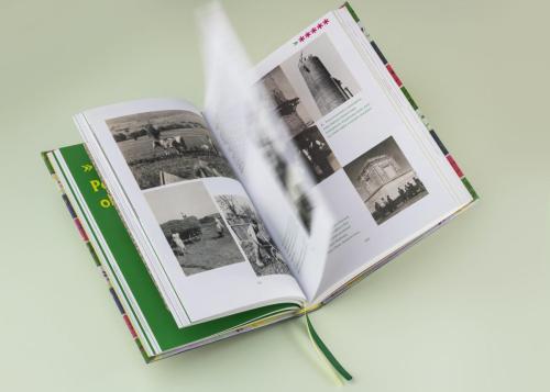 Těžiště knihy tvoří historické fotografie s rozšířenými popisky.