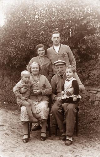 Kopie-souboru-Schnurmacher-family-EV